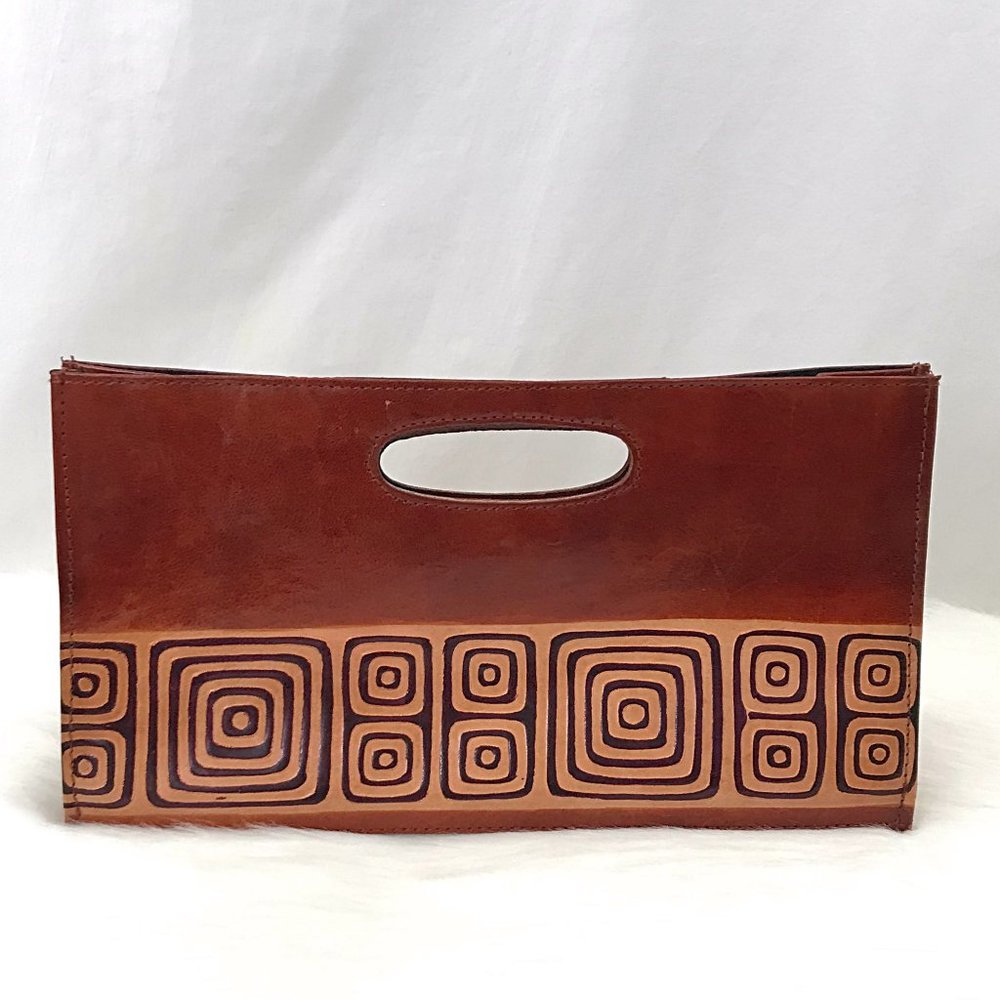Hand Tooled Leather Purse - Picture 2 of 8